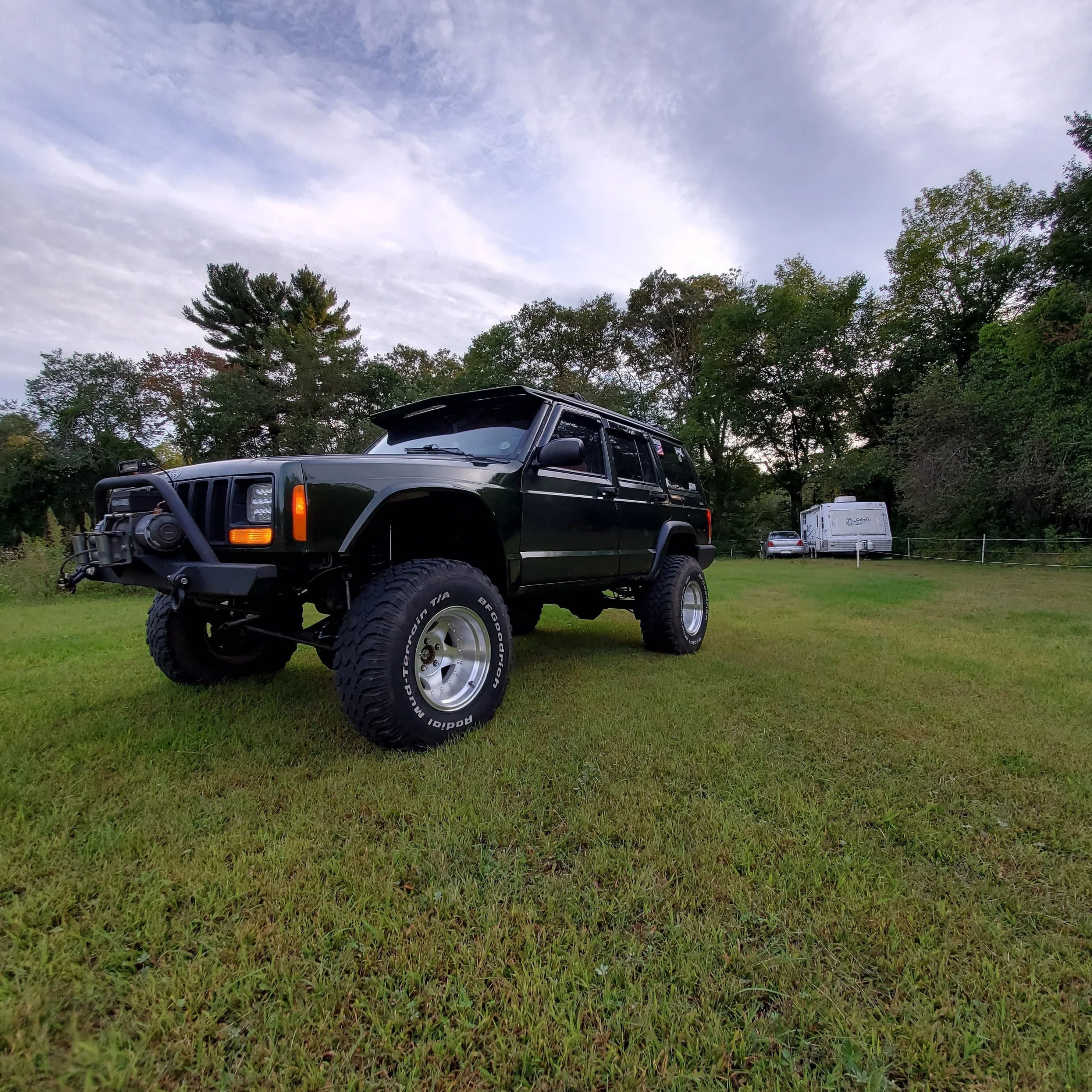 1984-2001 Jeep Cherokee Fenders - Image 5